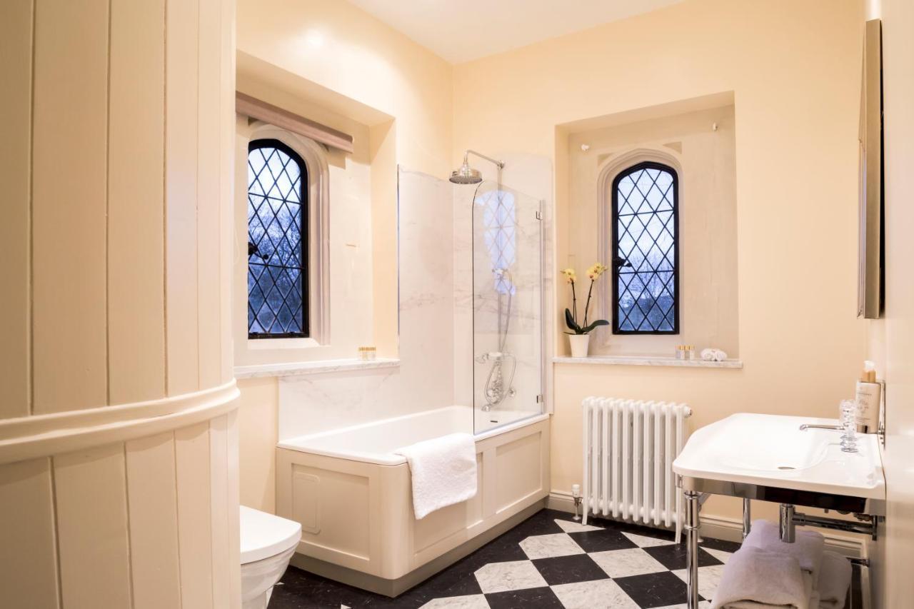 Eastwell Manor, Champneys Hotel & Spa Ashford  Bagian luar foto