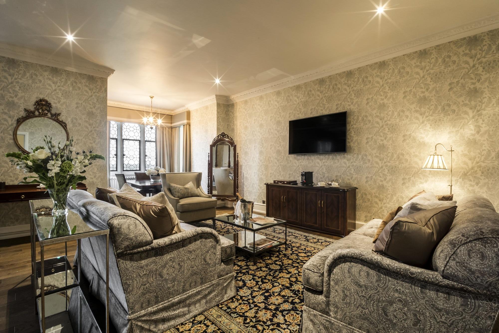 Eastwell Manor, Champneys Hotel & Spa Ashford  Bagian luar foto