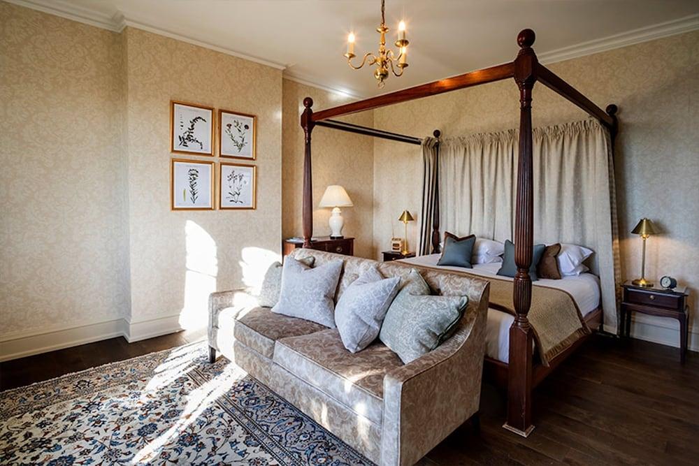 Eastwell Manor, Champneys Hotel & Spa Ashford  Bagian luar foto