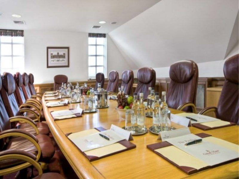 Eastwell Manor, Champneys Hotel & Spa Ashford  Bagian luar foto