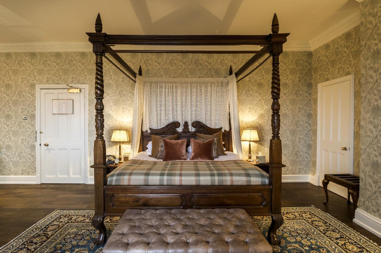 Eastwell Manor, Champneys Hotel & Spa Ashford  Bagian luar foto